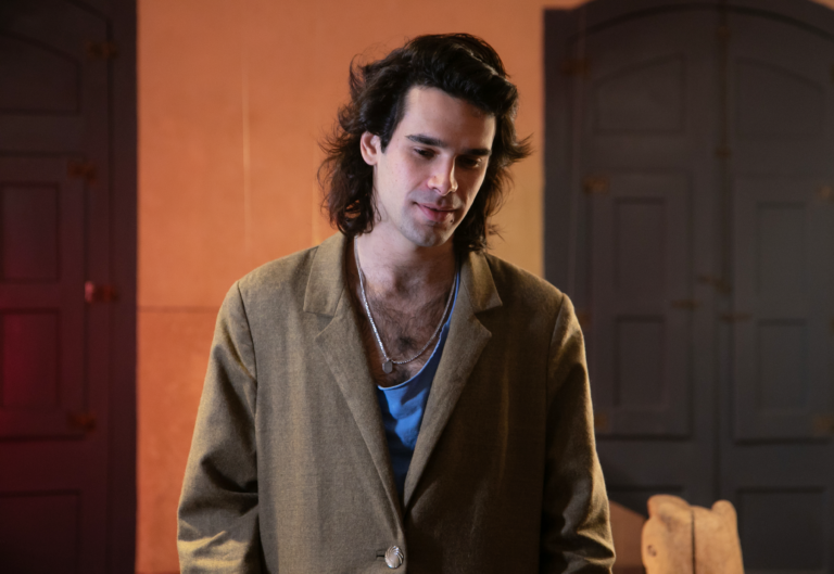 Sílabas e Sons | Zé Ibarra | Museu de Mariana