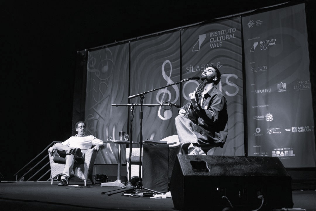 Destaque na nova geração da MPB, Silva é o próximo convidado do Programa Sílabas e Sons